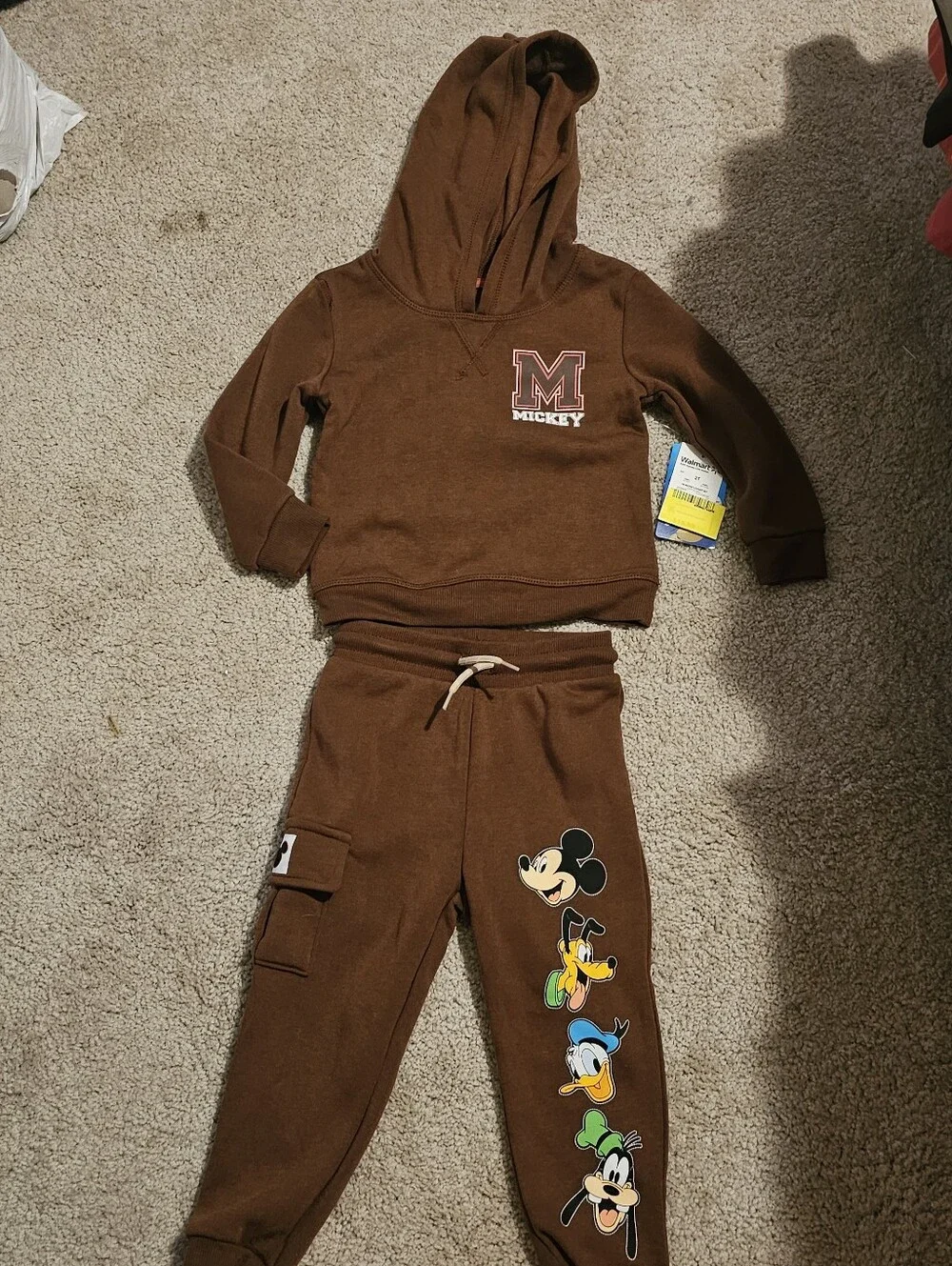 Disney Brown Mickey & Friends Sweatshirt and Joggers Set NWT Sz 2T